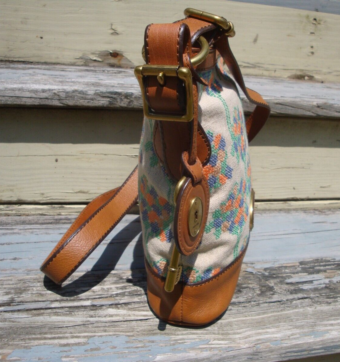 FOSSIL Brown Leather Crossbody Handbag Shoulder Boho Hobo Hippie Vintage Maddox