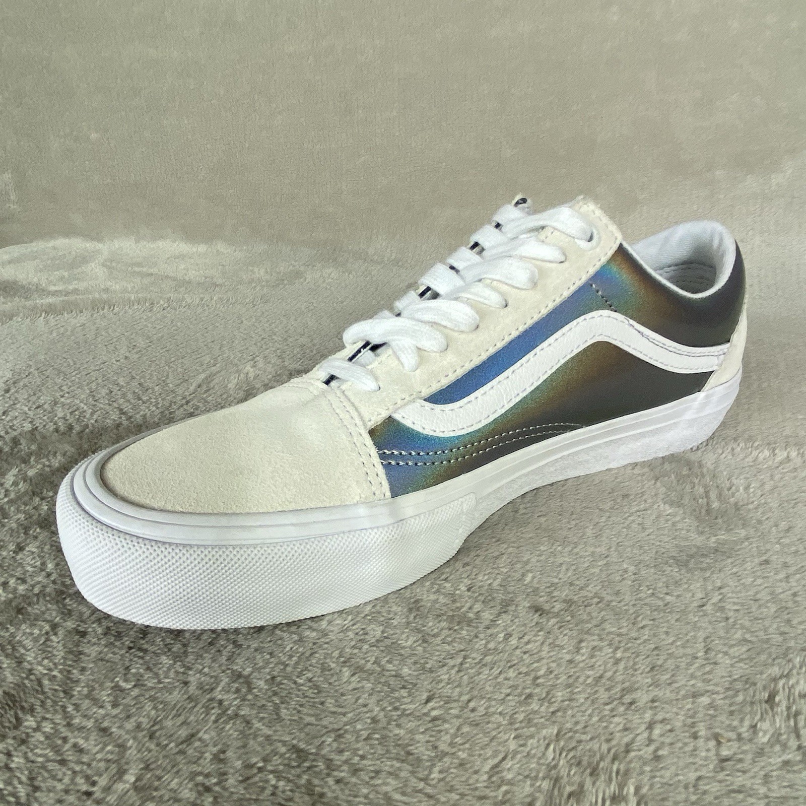 Vans Old Skool Pro Iridescent Shoes Men 8 Women 9.5 White Suede Sneakers NEW