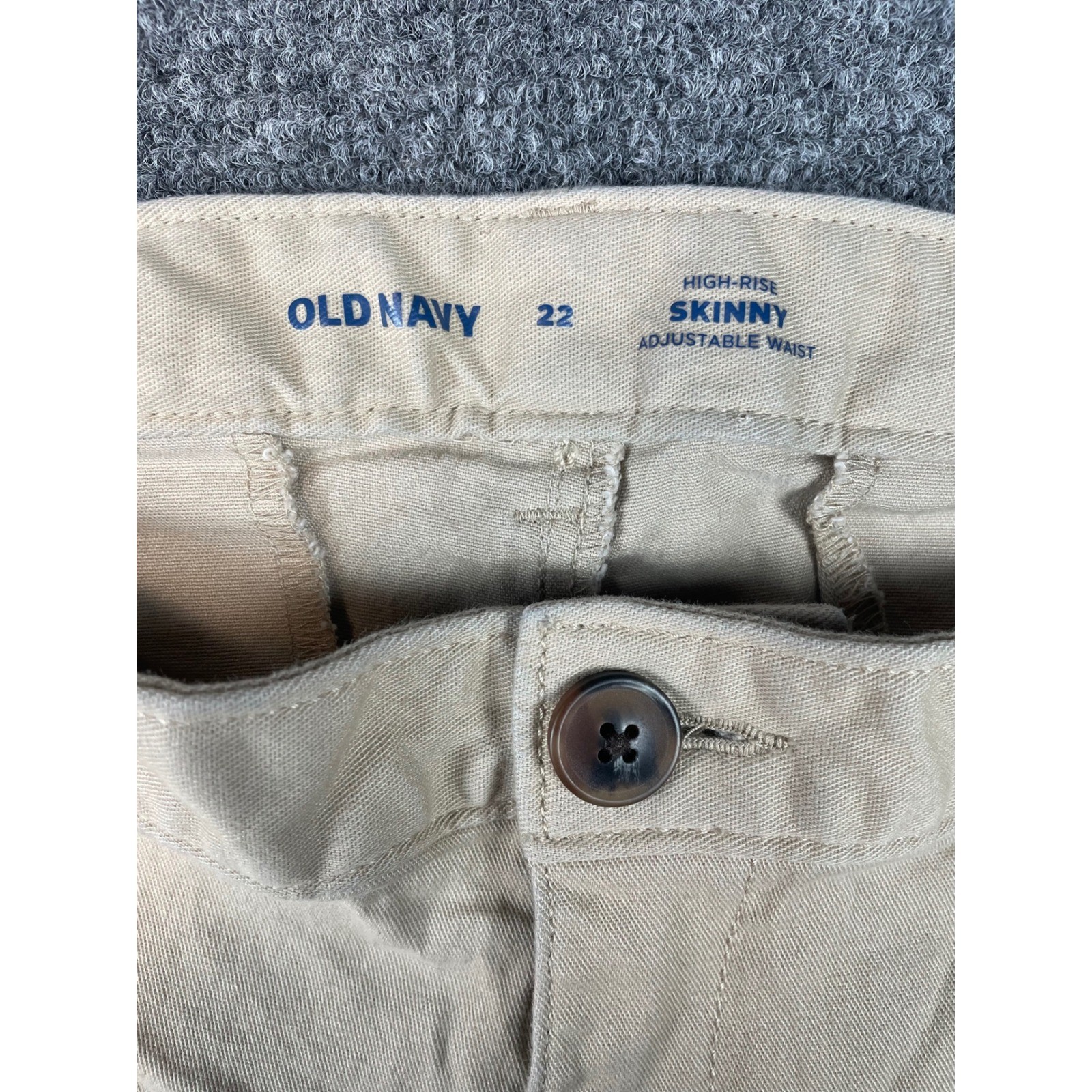 Old Navy High Rise Skinny Adjustable Waist Khaki Women’s Pants Size 22