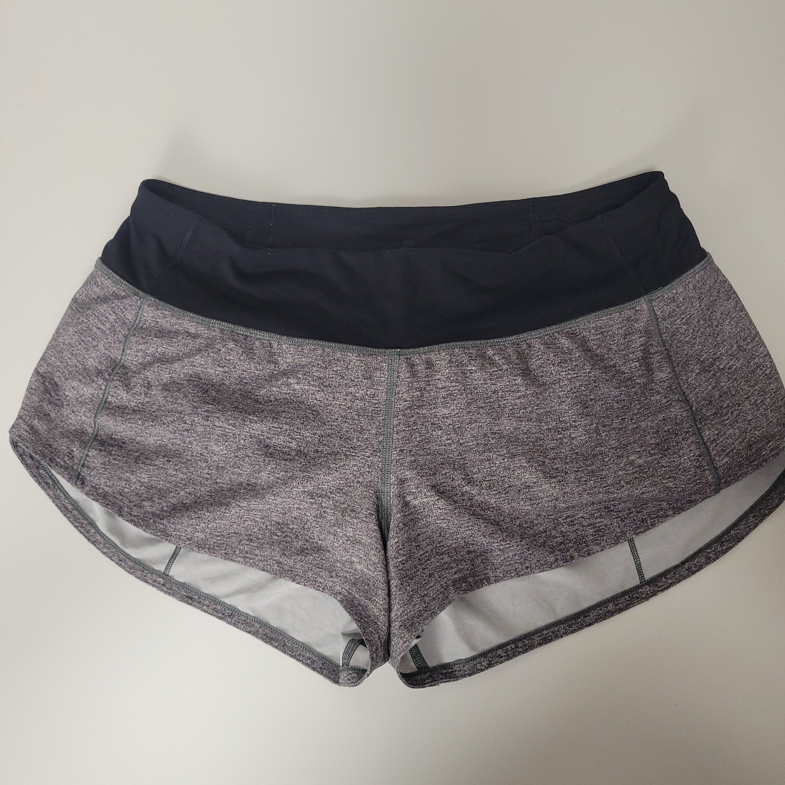 Lululemon Speed Up Shorts Heathered Gray Black Running Athletic Women Size 6 Reg