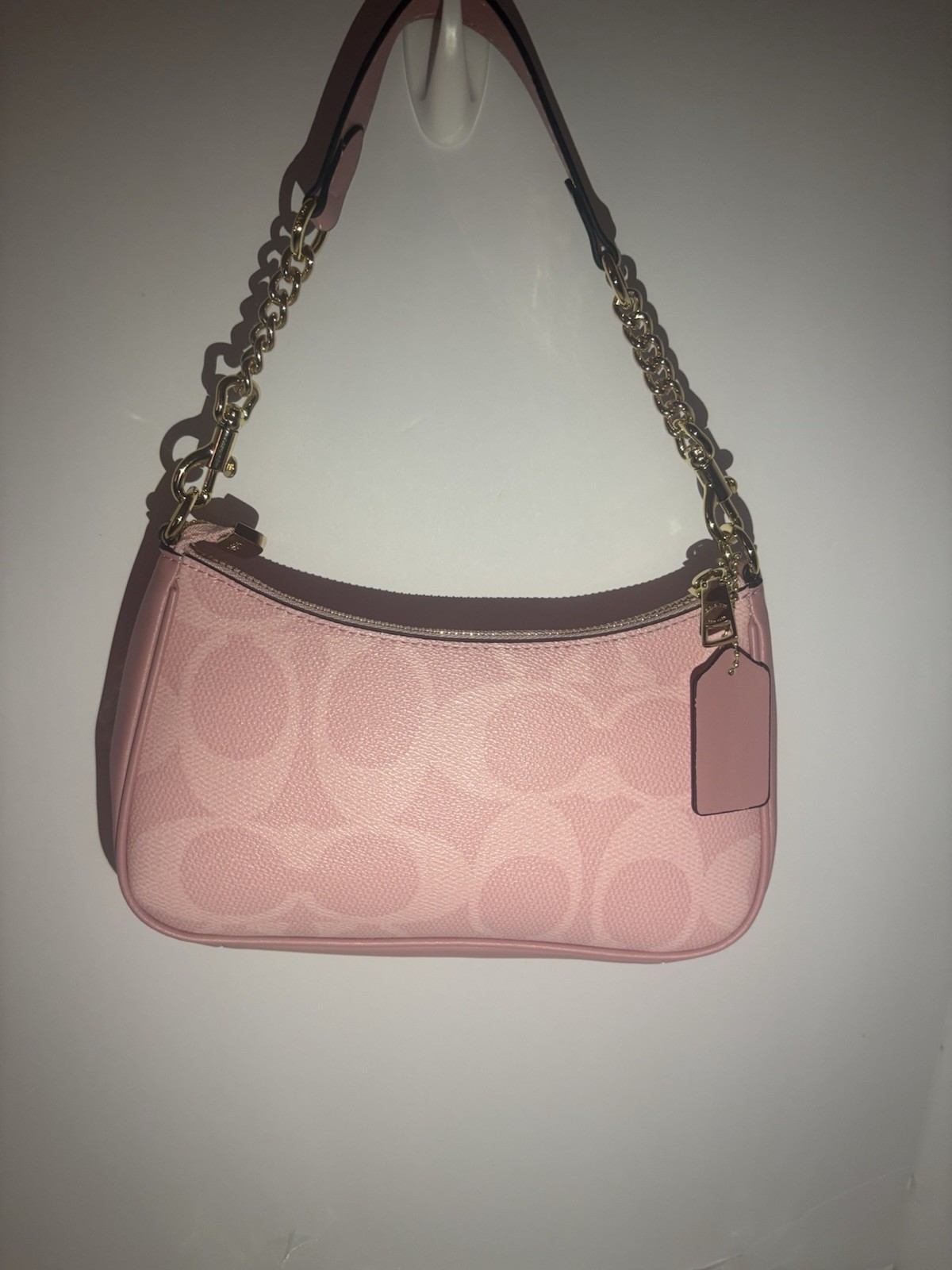 COACH Teri Shoulder Bag In signature canvas/Gold/Powder Pink New CAL51-Free Ship