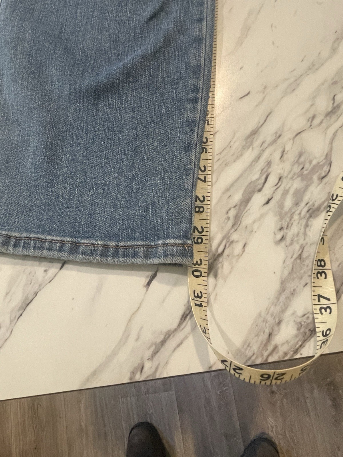 Judy Blue High Rise Straight Fit Jeans. 7/28