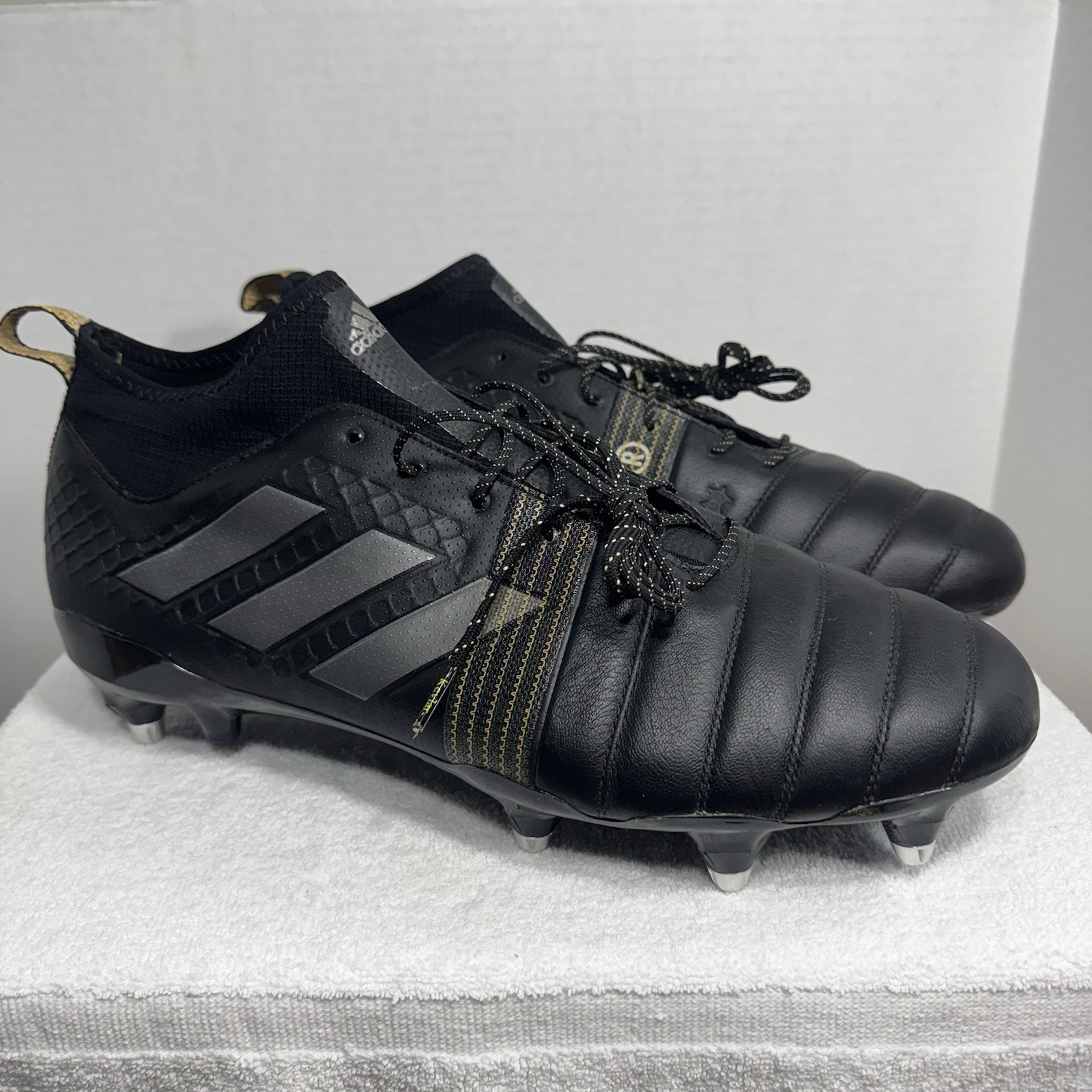 NEW Adidas Kakari X Kevlar *Size 16* Rugby Cleats BY2538 Soccer – No Box/Tool