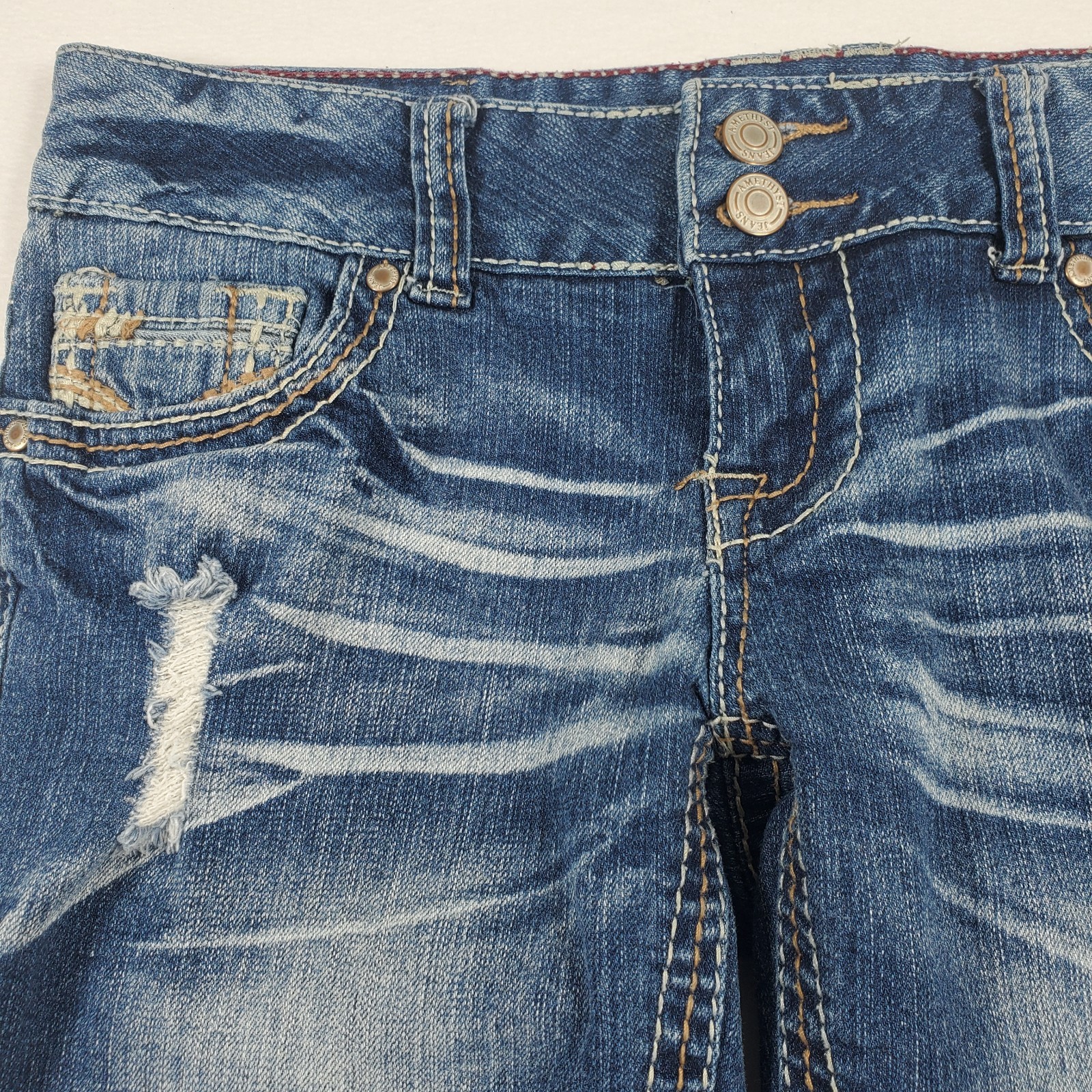 Amethyst Jeans Junior Womens 30×17 Blue Denim Capri Distressed
