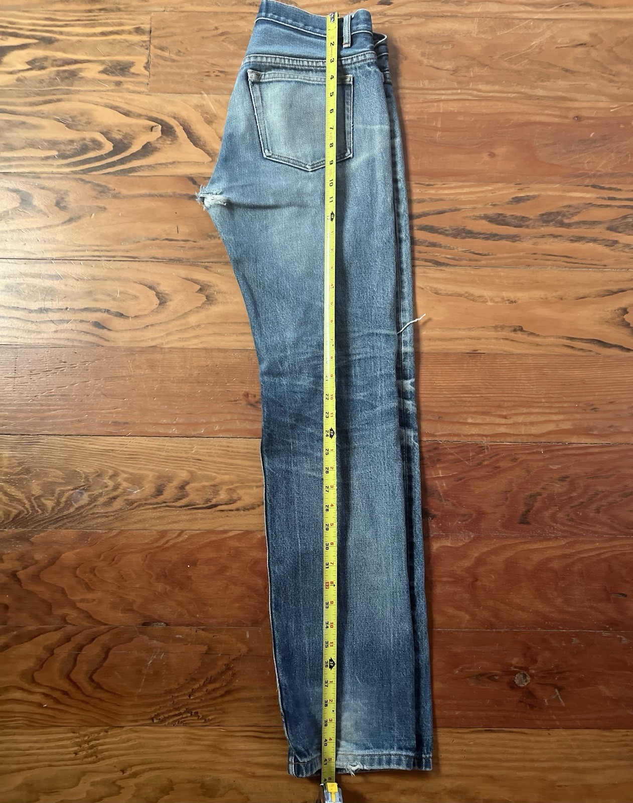 A.P.C. Men’s Straight Fit Medium Wash Blue Denim Jeans Distressed Size 30