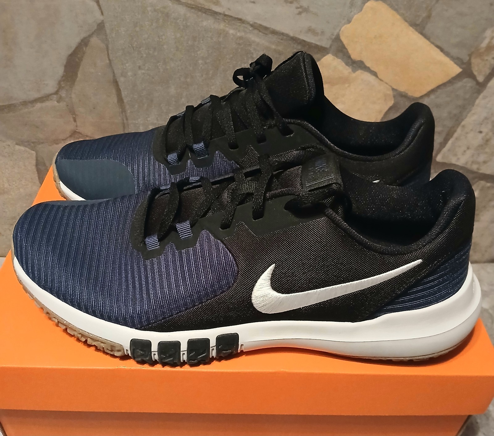 Nike Flex Control TR4 Mens SIZE 11 Shoes White Black Deep Ocean Blue CD0197-009