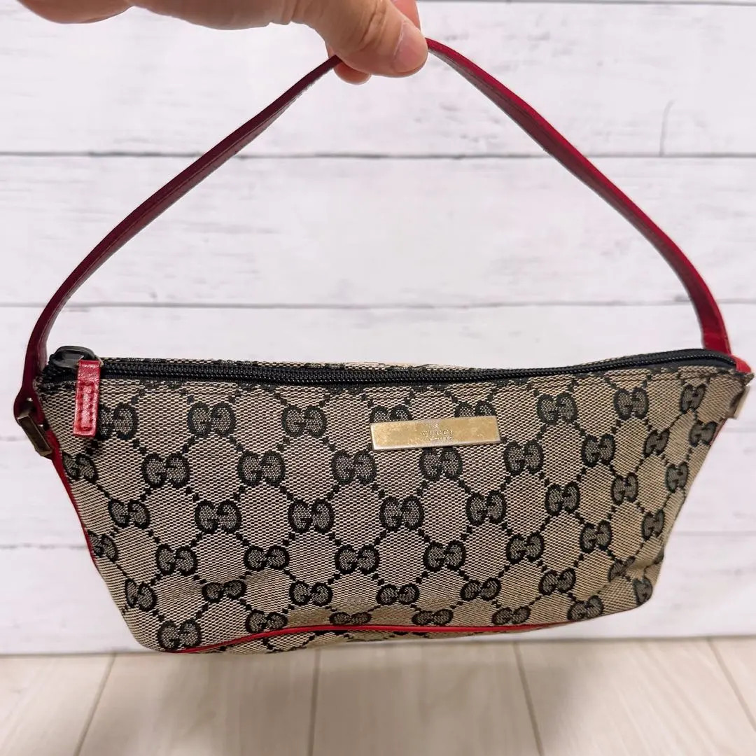 Authentic GUCCI GG Canvas Accessory Pouch Beige Handbag Gold Logo Plate