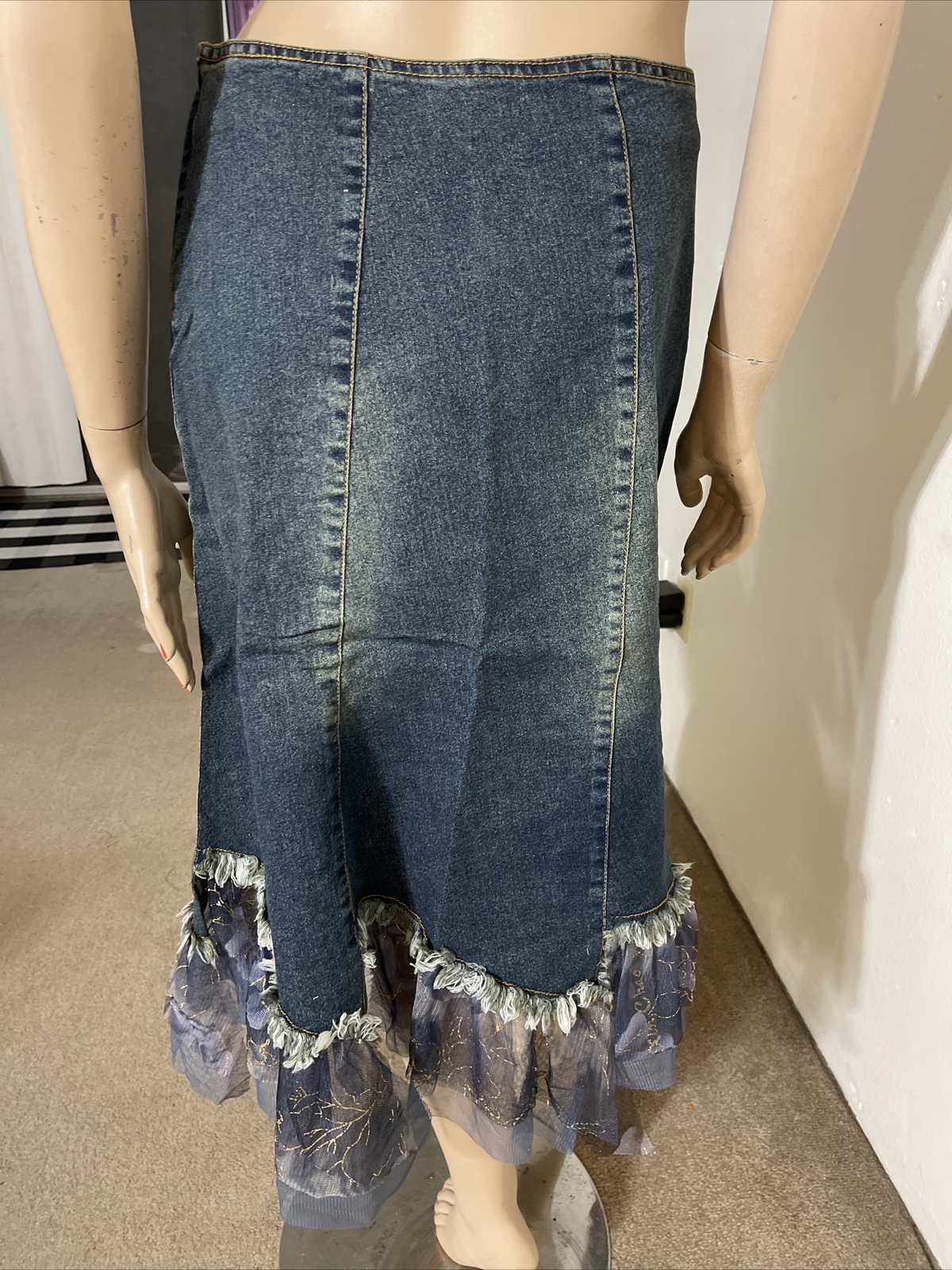 Blue Denim Beaded Embroidery Lace Boho Asymmetric Zip Size XL (10-12) Skirt 9002