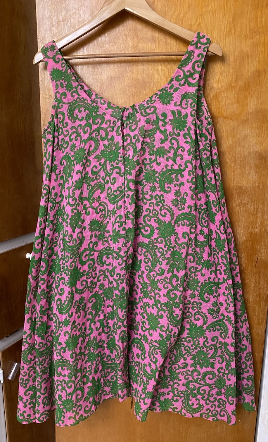 Vintage 60s Mod Pink Op Art Trapeze Tent Babydoll Dress Green Size Bow Barbie M