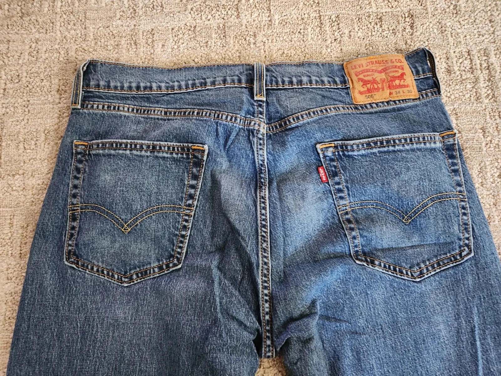 Levi’s Strauss & Co Men’s 505 Series Blue Straight Leg Denim Jeans Size: 34×30