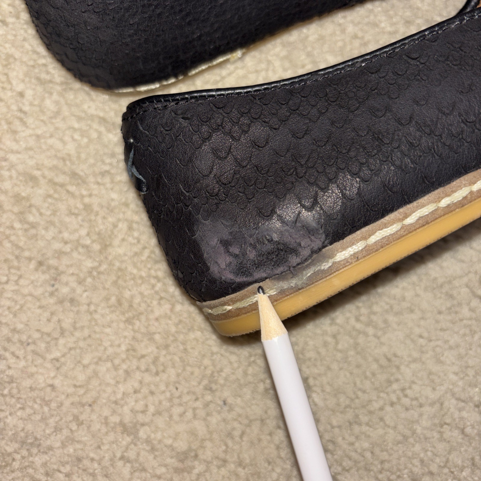 Charix Wild Black Embossed Leather Slip On Flats Women Size 39 US 8.75