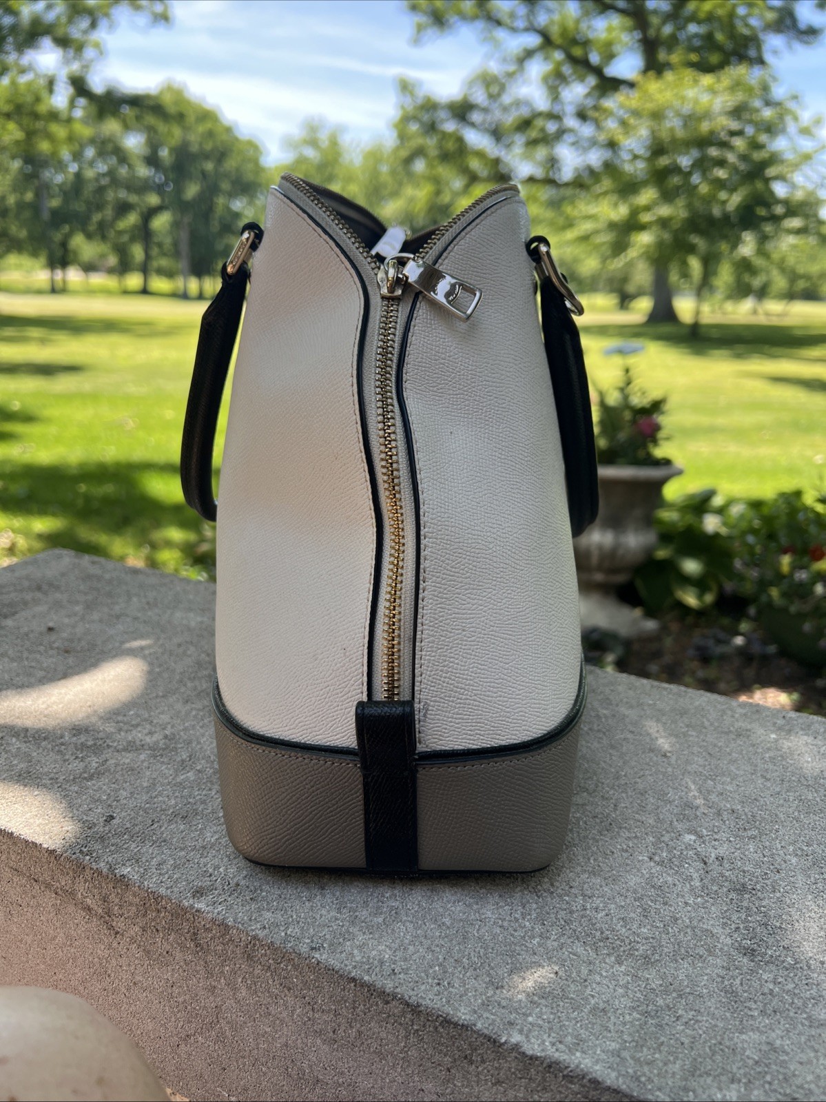 Coach Crossgrain Leather Dome Sierra Satchel -Cream & Taupe Elegant, Structured