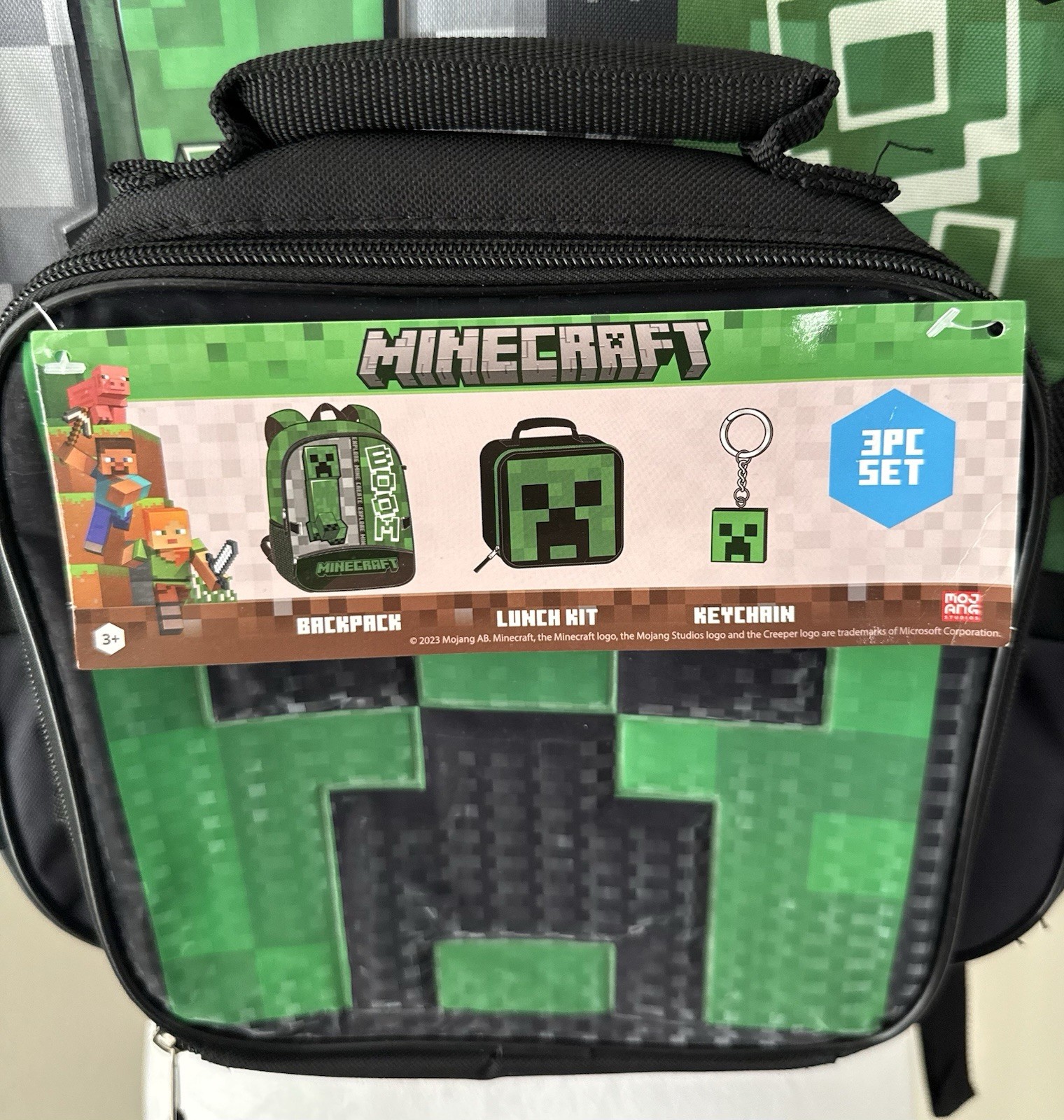 Minecraft Boys 17″ Laptop Backpack 2-Piece Set with Lunch Bag
