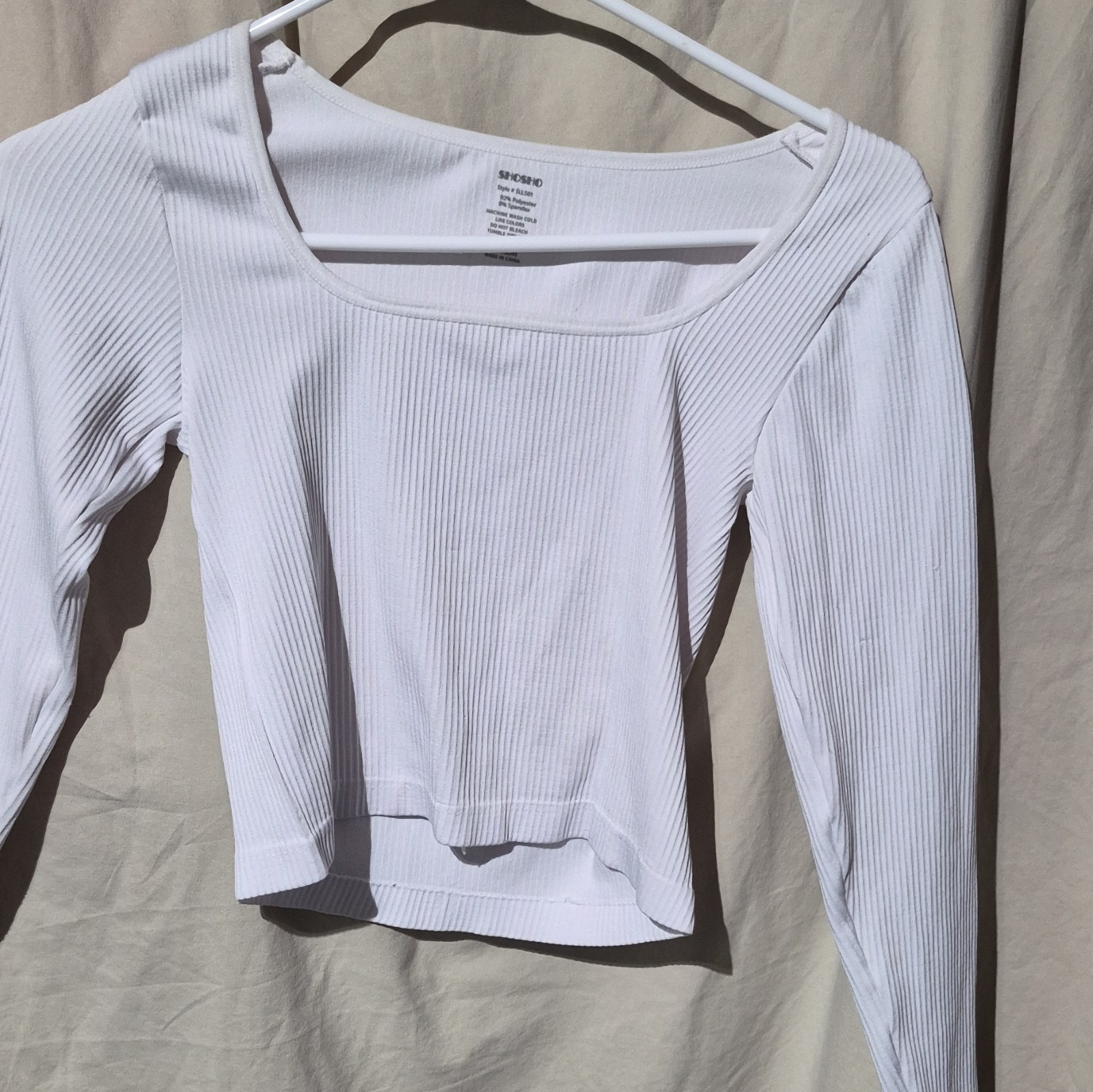 SPOSHO Women’s XS/S White Ribbed Knit Scoop Neck Long Sleeve Crop Top Stretch