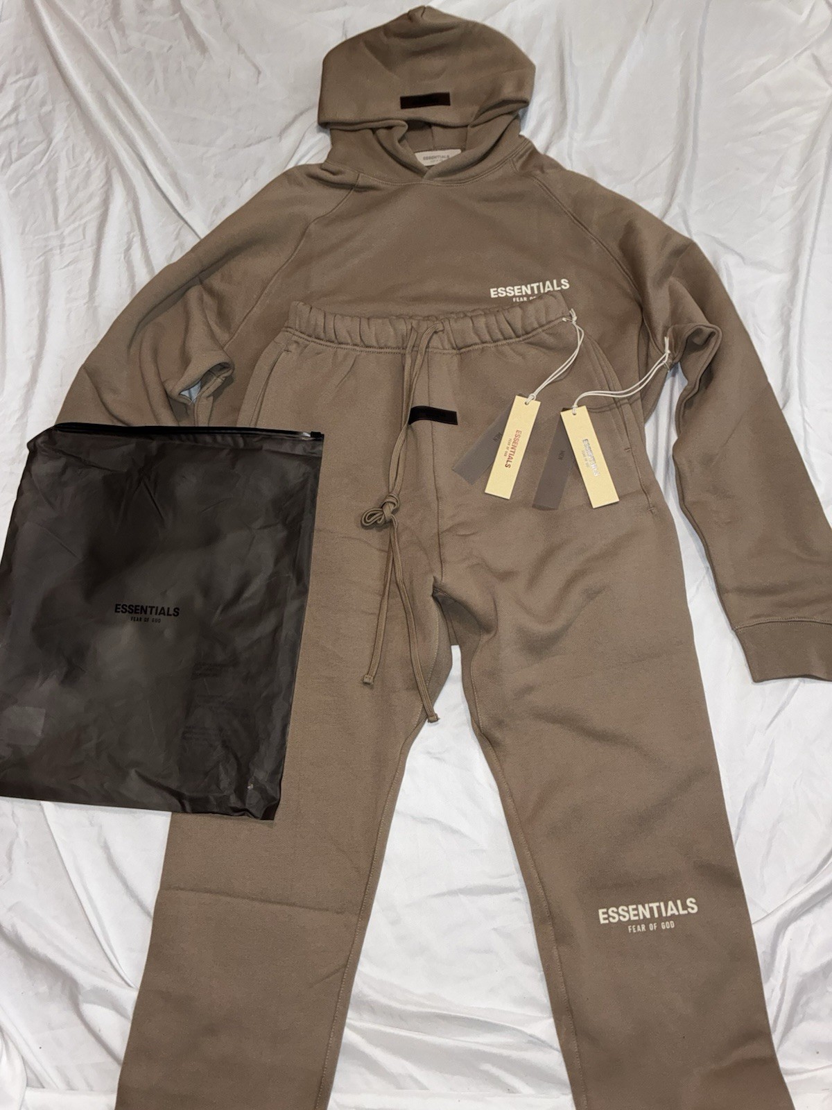 Fear of God Essentials Desert Taupe Sweatsuit Set Large NWT Hoodie Sweatpants