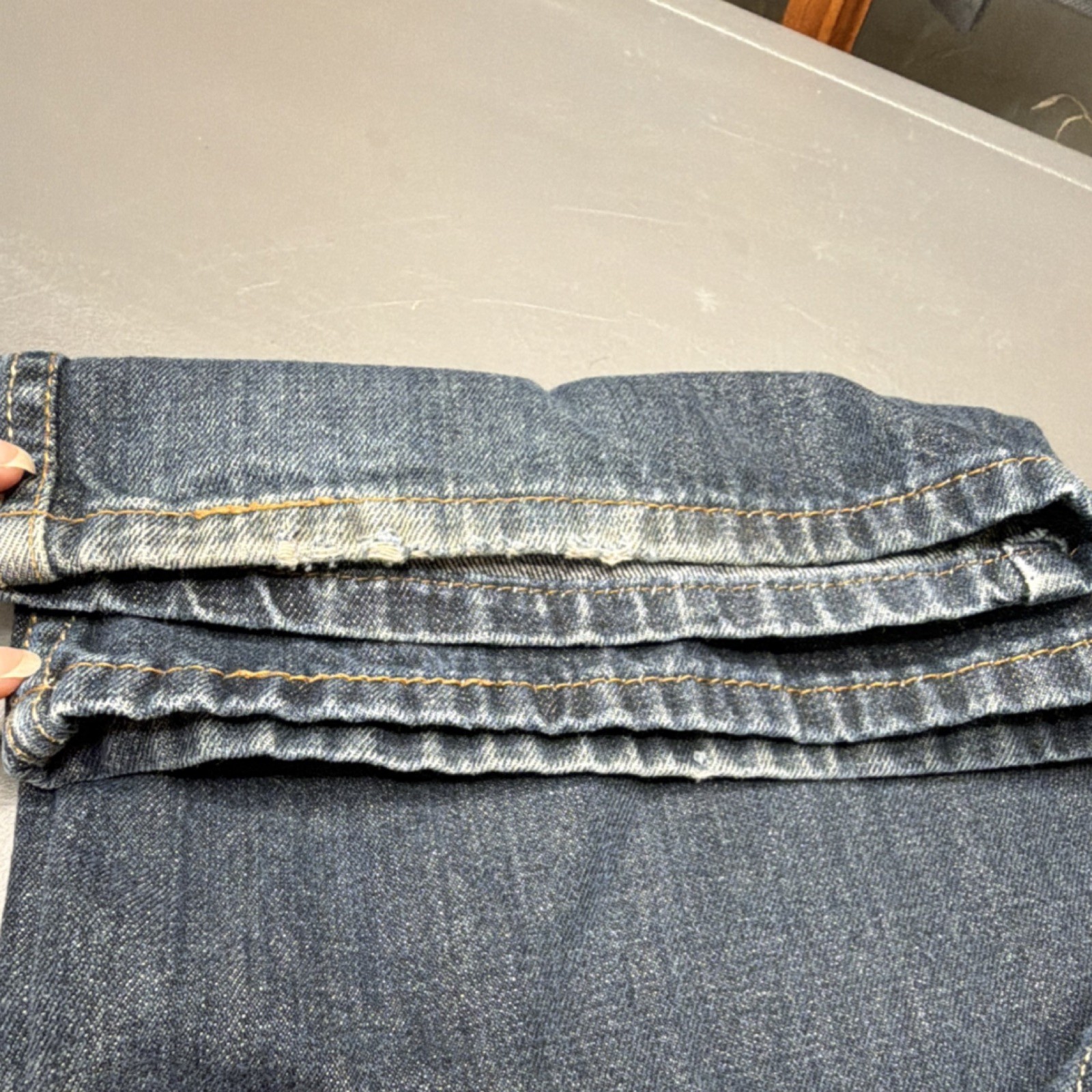 Levi’s Men’s 527 Bootcut Blue Medium Wash Denim Jeans Cotton 5-Pocket