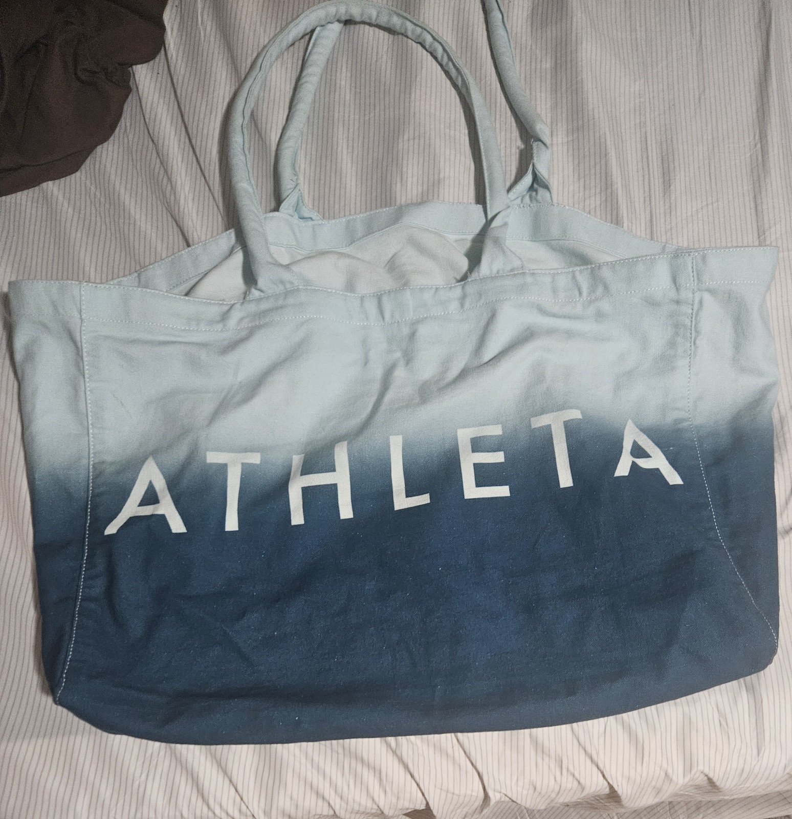 Athleta Blue Ombre Oversized Canvas Tote Perfect Beach Bag Great Condition