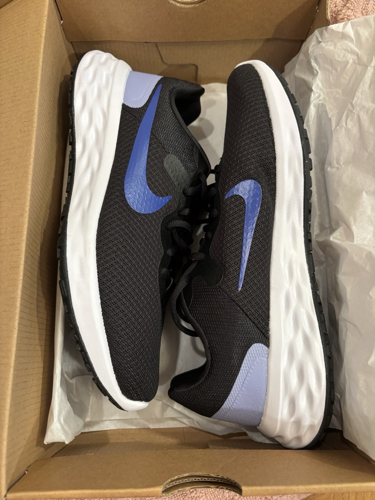 Wmns Revolution 6 Next Nature ‘Black Lapis’ Size 9.5