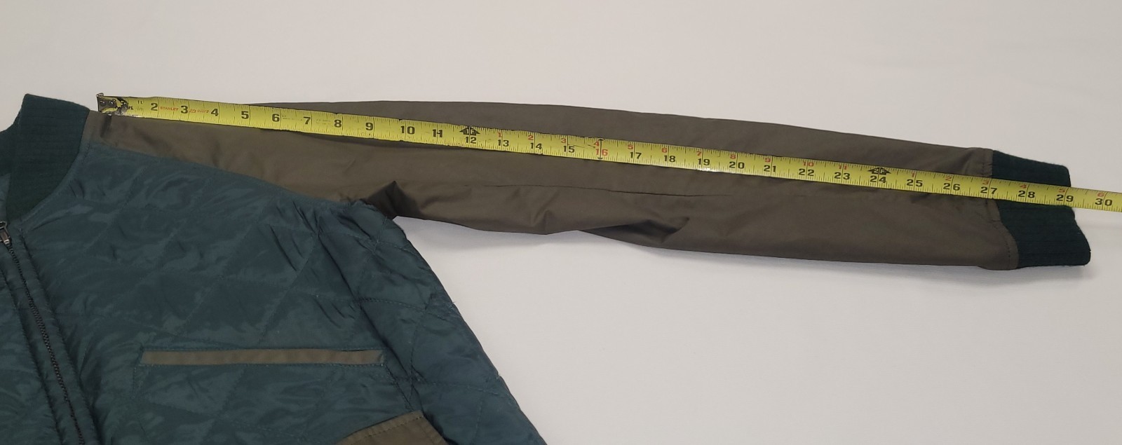 Chevignon Womens Quilted Full Zip Windbreaker/Color Green/Size Medium*SEE NOTES*