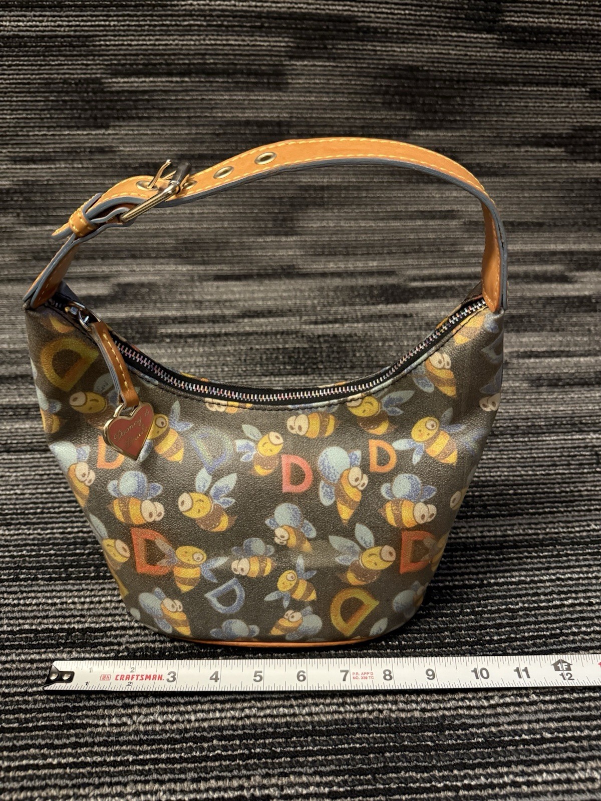 Dooney & Bourke Bee Print Small Shoulder Bag Zip Top Tan Strap Red Lining