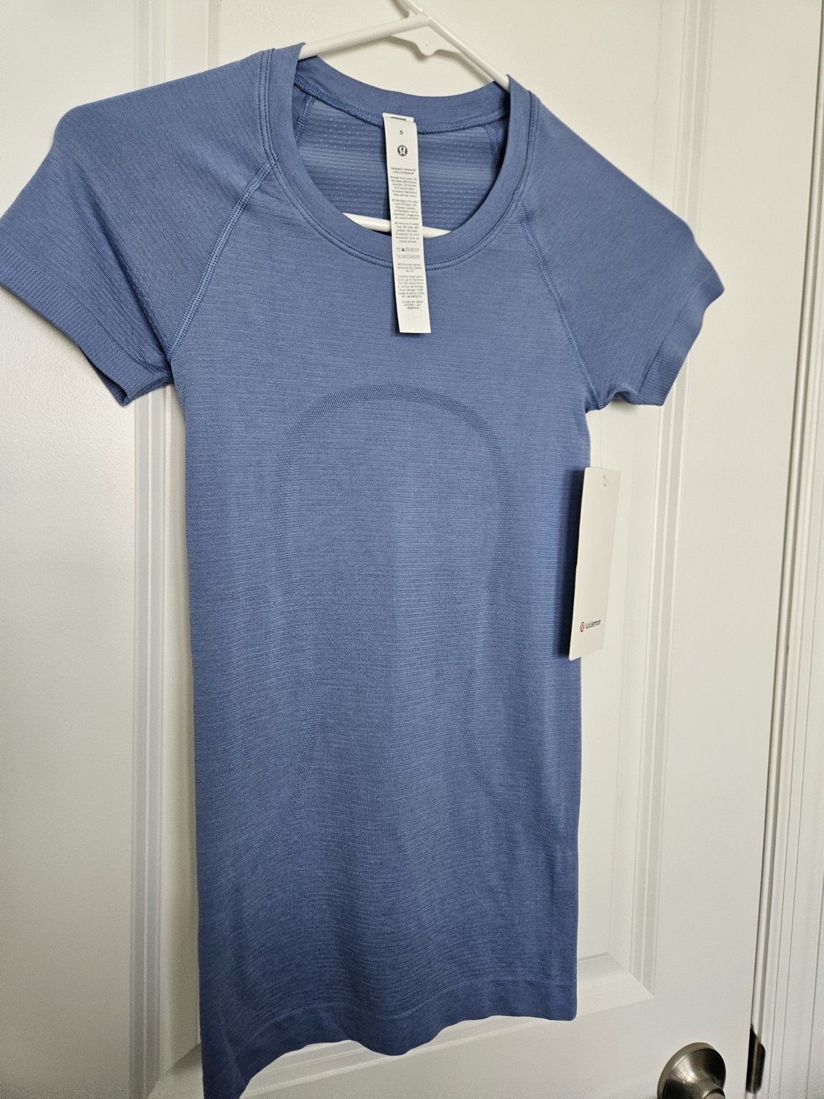 NWT Lululemon Swiftly Tech Short-Sleeve Shirt 2.0 Prep Blue Size 0
