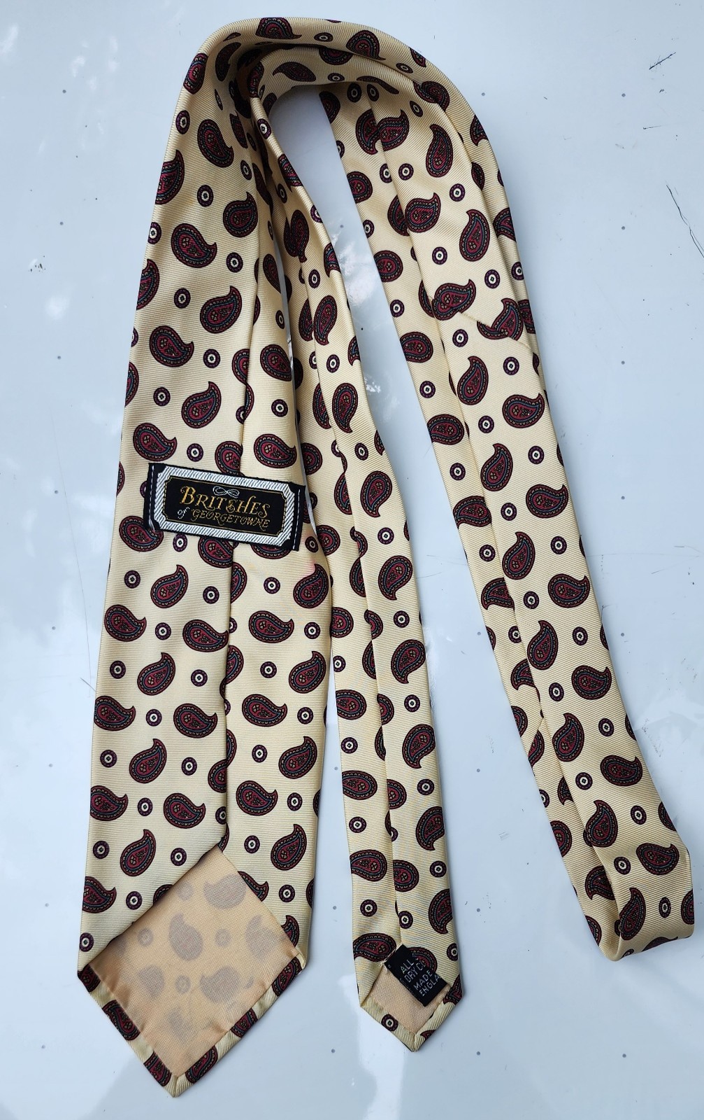 Britches Paisley 100% Silk tie 3.25″ X 57.5″ Made In England