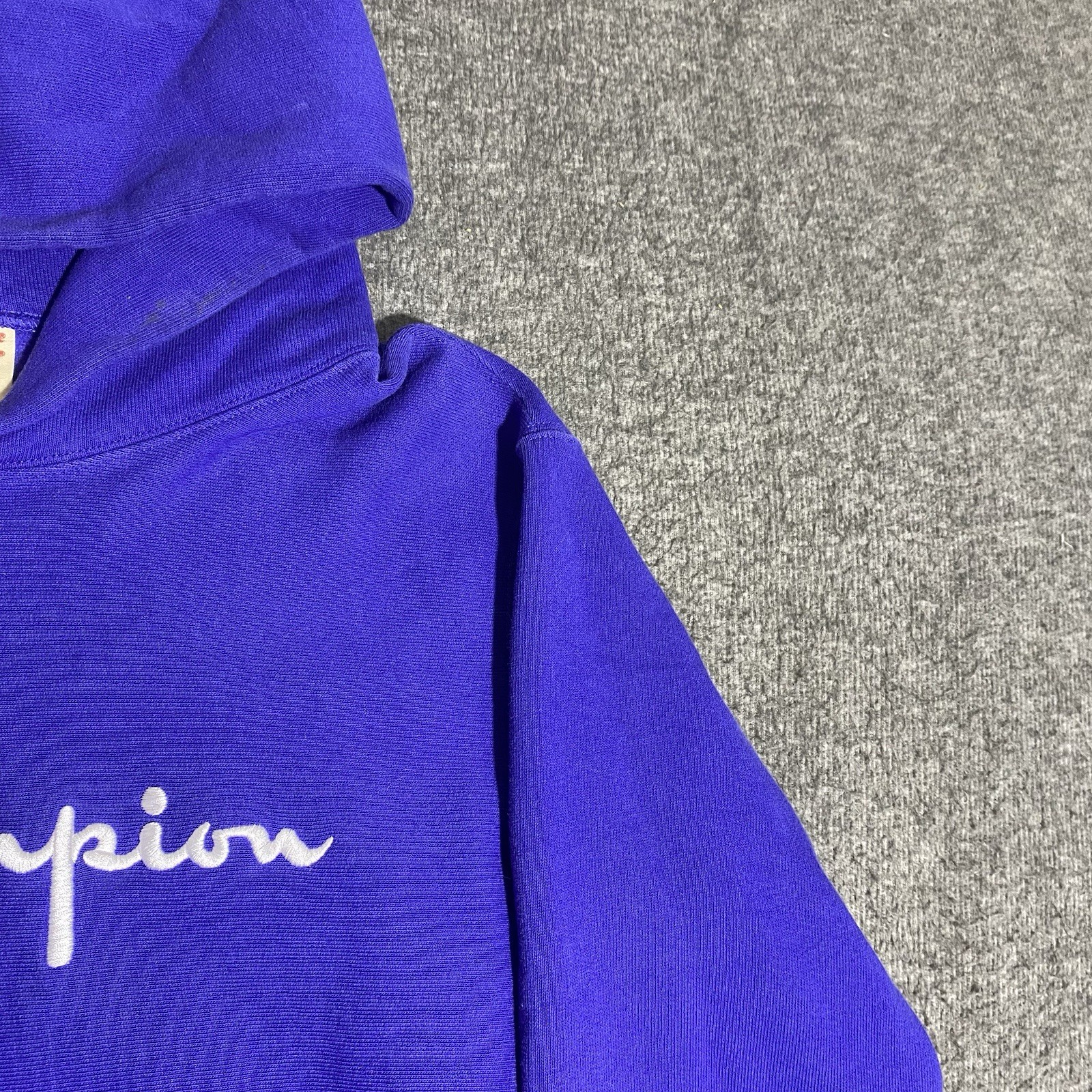 Vtg Champion Reverse Weave Large Blue Embroidered Pullover Hoodie Warm Up Script