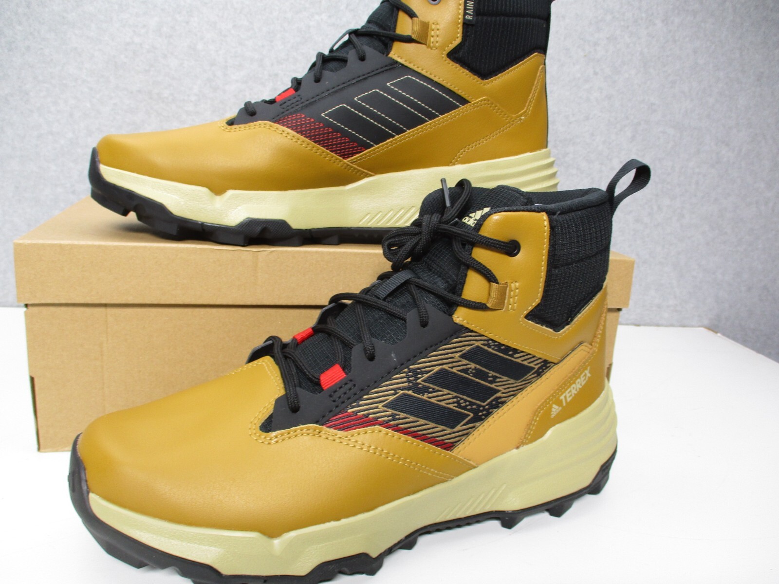 Adidas Terrex Unity Hiker Tan/Brown Waterproof Boots Mens Sz 9.5 Womens Sz 10.5