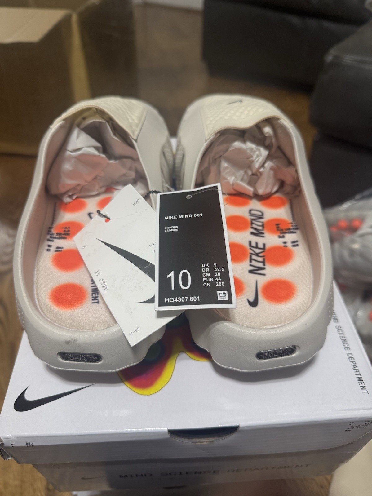 Size 11 – Nike Mind 001 Slide – Light Bone