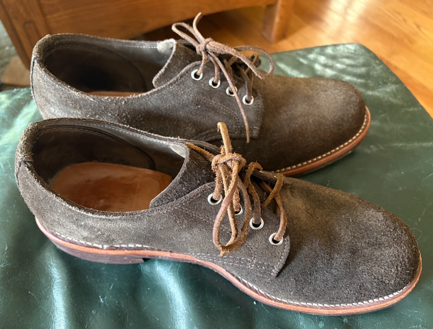 CHIPPEWA Oxfords 1901M75 Olive Suede Shoes Vibram Men’s Size 10.5D Made In USA