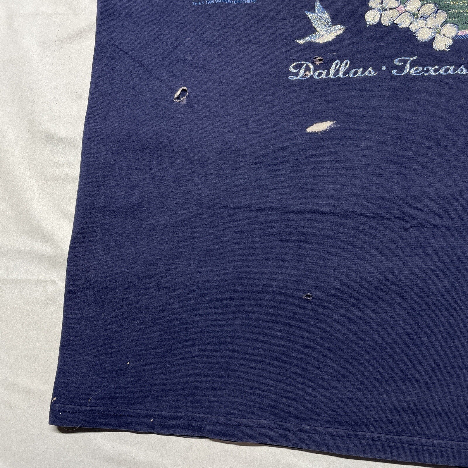 Vintage 90s T-Shirt Men’s Large Blue Dallas Texas USA Made Distressed Art Grunge