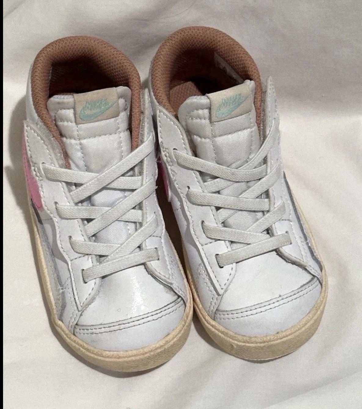 NIKE Blazer Mid ‘77 DZ2902-100 White/pink Shoes Child Toddler Sneakers Sz 8C