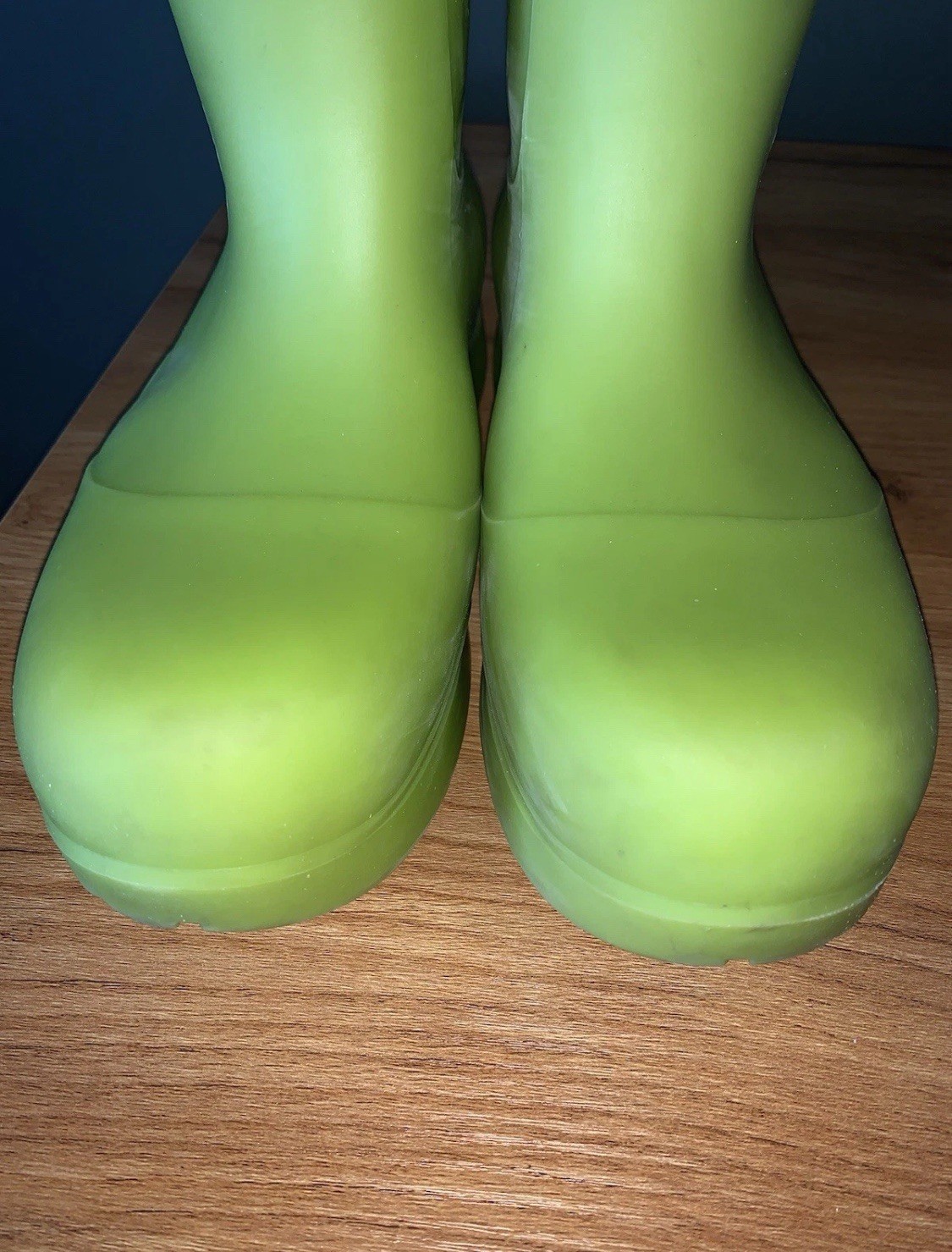 Bottega Veneta Kiwi Puddle Boots Ankle Kiwi Size 39 Made In Italy Box Included