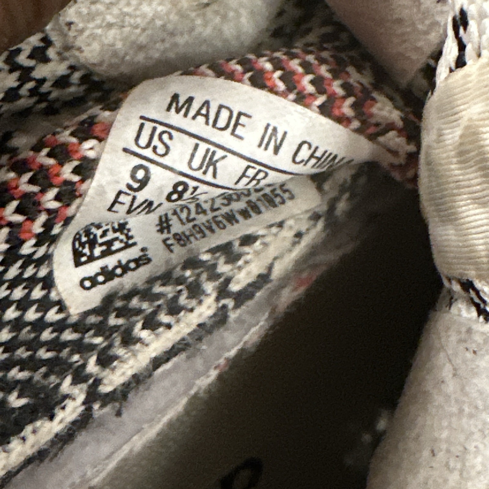 Adidas Yeezy Boost 350 V2 Low Zebra ( Size 9 ) V1