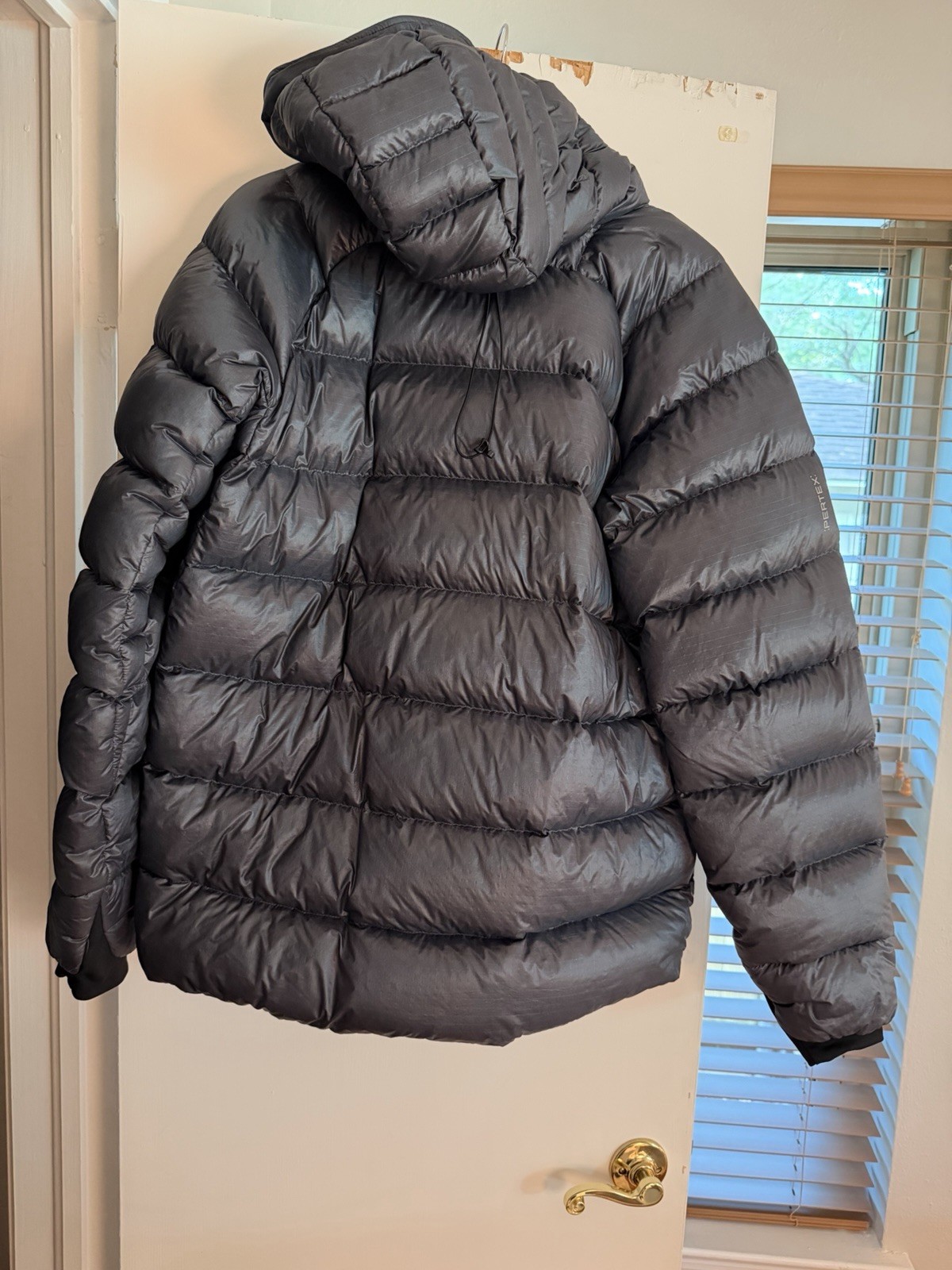 Mountain Hardwear Men’s Phantom™ Alpine Down Hooded Jacket Blue Slate Large 800
