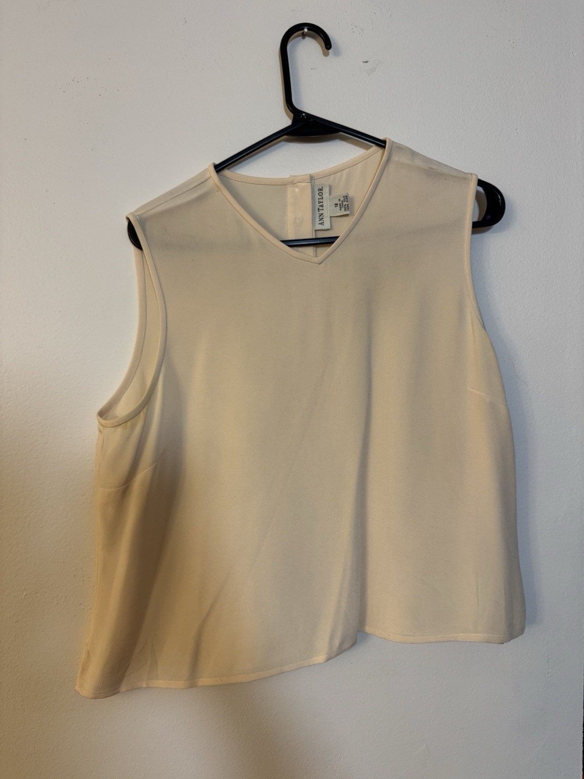 Vintage Women’s ANN TAYLOR 100% Silk Blouse Y2K Feminine Preppy Cream 12