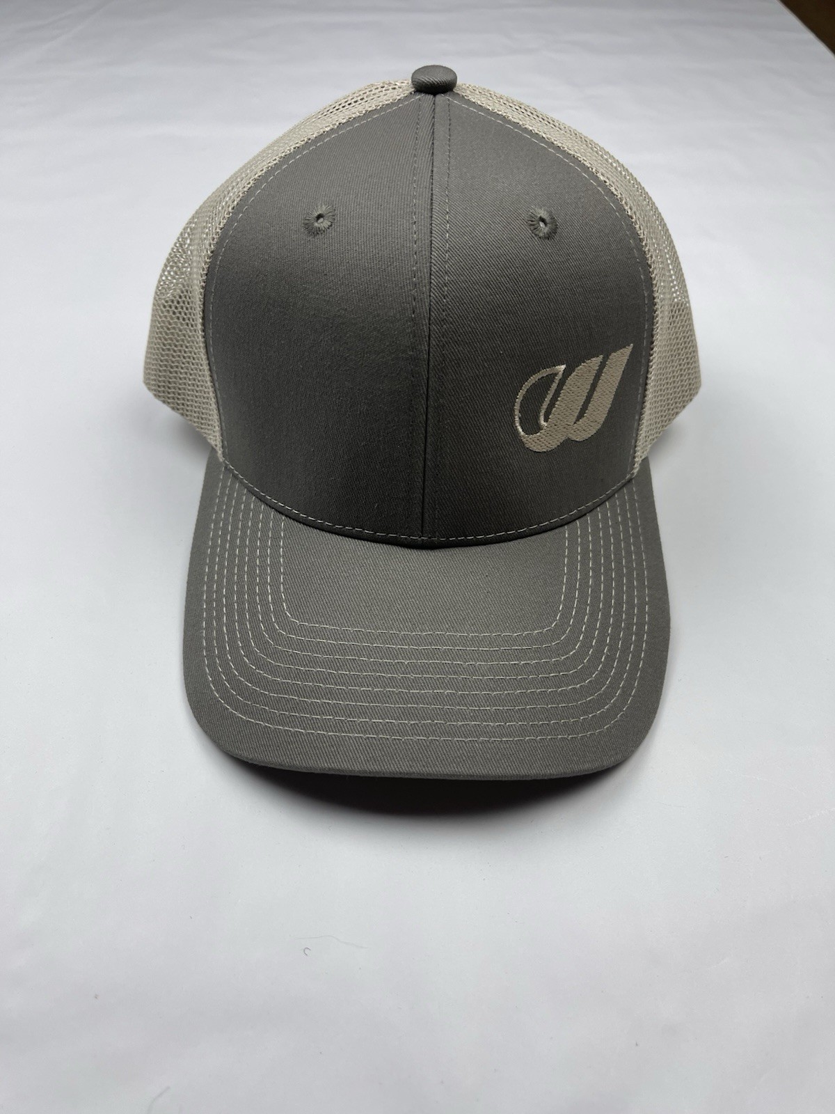 Outdoor Cap Men’s Gray/Beige Trucker Hat Mesh Back Adjustable One Size