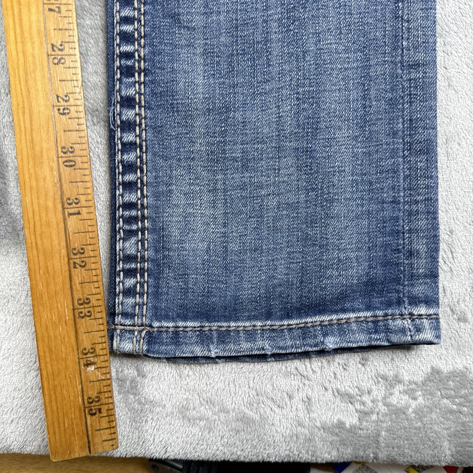 BKE Alec Jeans Men 28×34 Blue Straight Medium Wash Denim Low Rise Distressed EUC