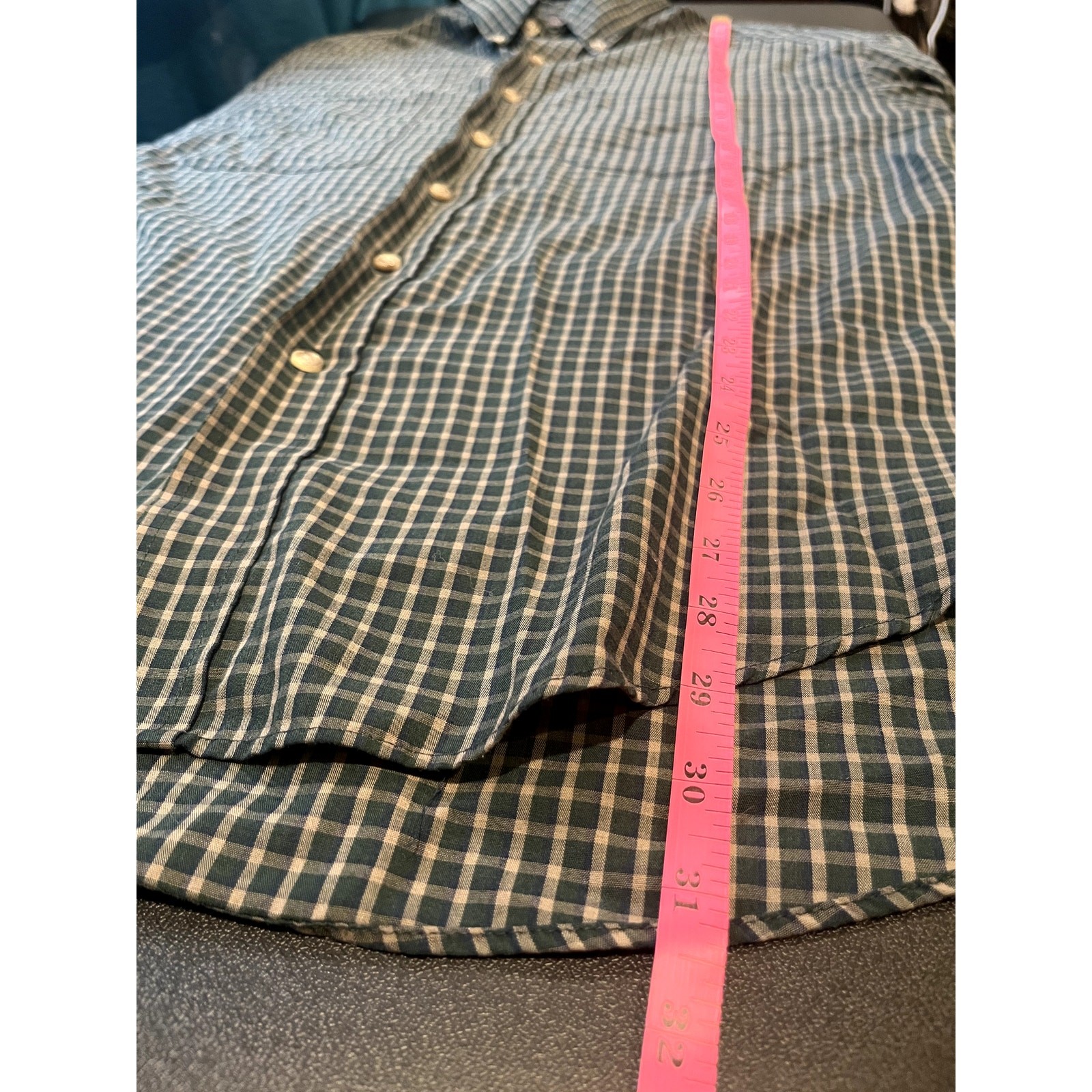 Van Heusen Button Up Shirt Mens M Green Long Sleeve Career Casual Wrinkle Free