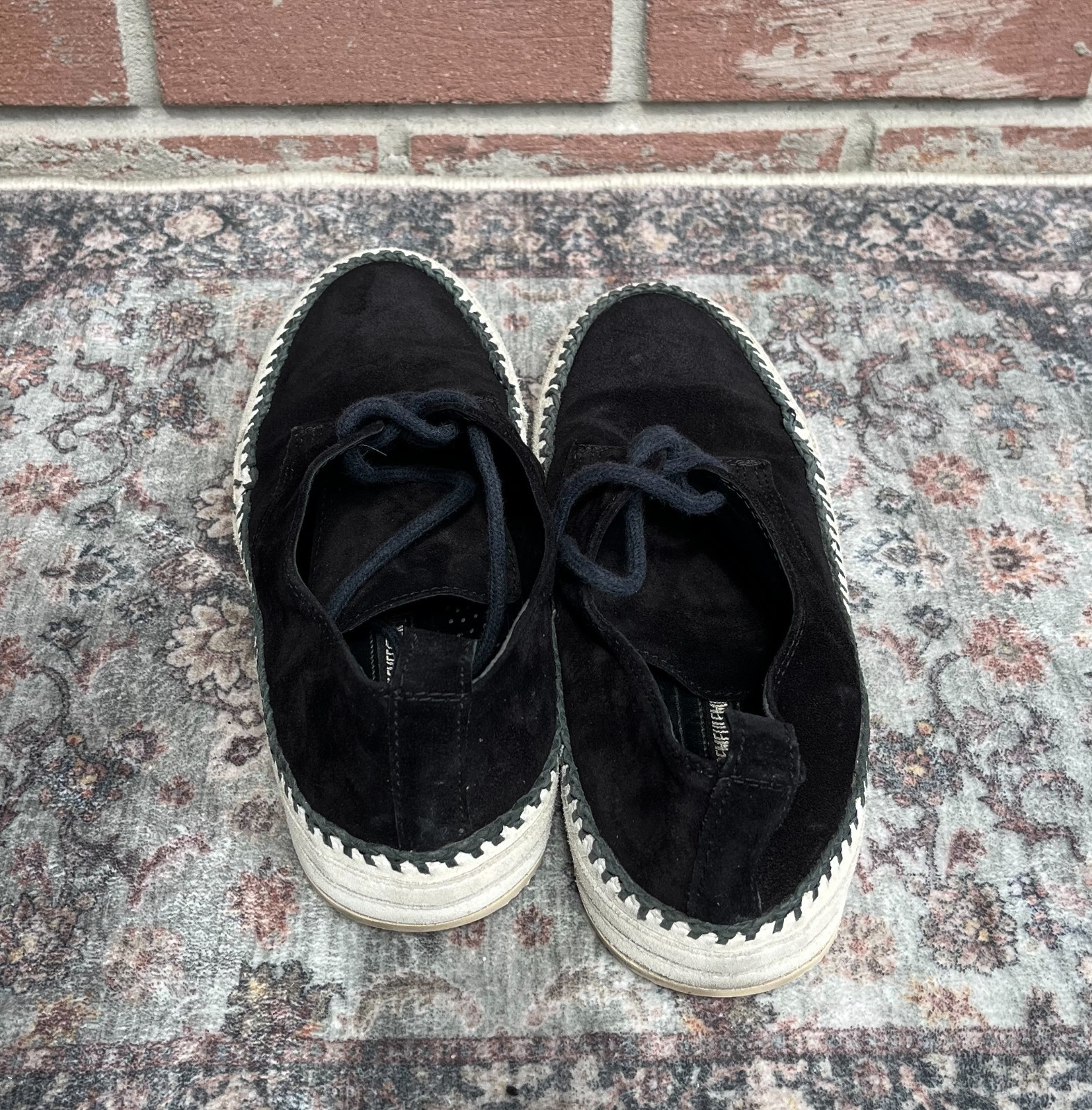 Ann Demeulemeester Black Suede Whipstitch Low Top Sneakers / Size EU 40 US Men 7