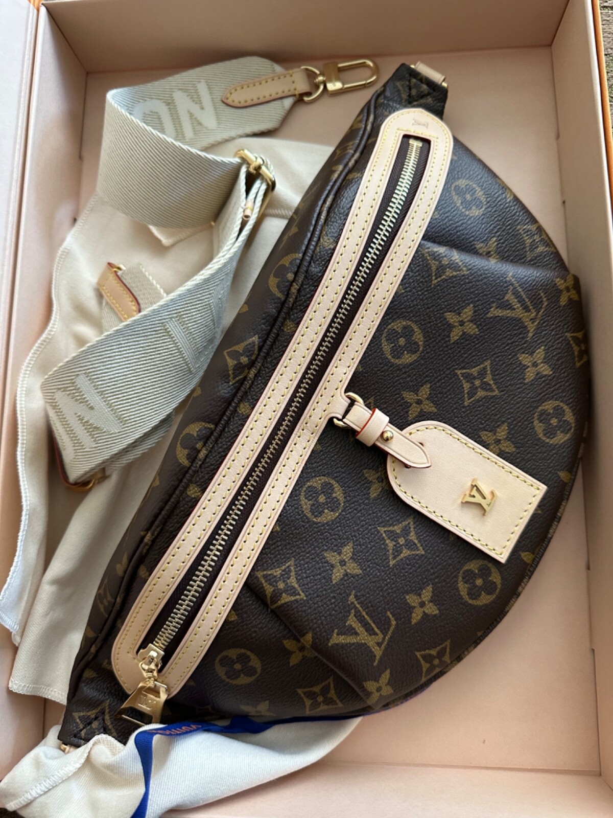 Louis Vuitton High Rise Brown Monogram Logo Crossbody Belt Bag Bumbag M46784 NEW