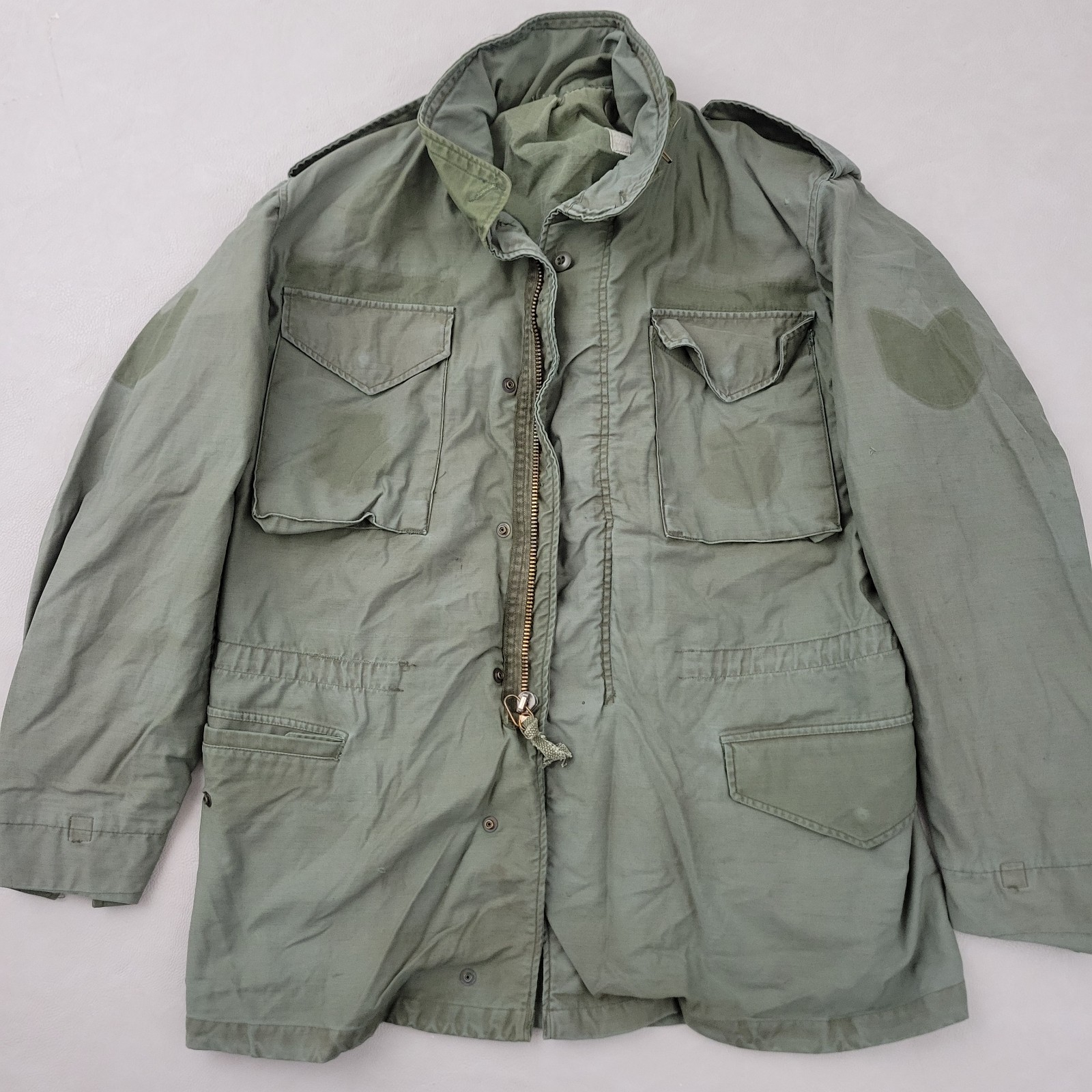 Vintage US Military Coat Mens Medium L Army Green Cold Weather Field OG107 M65