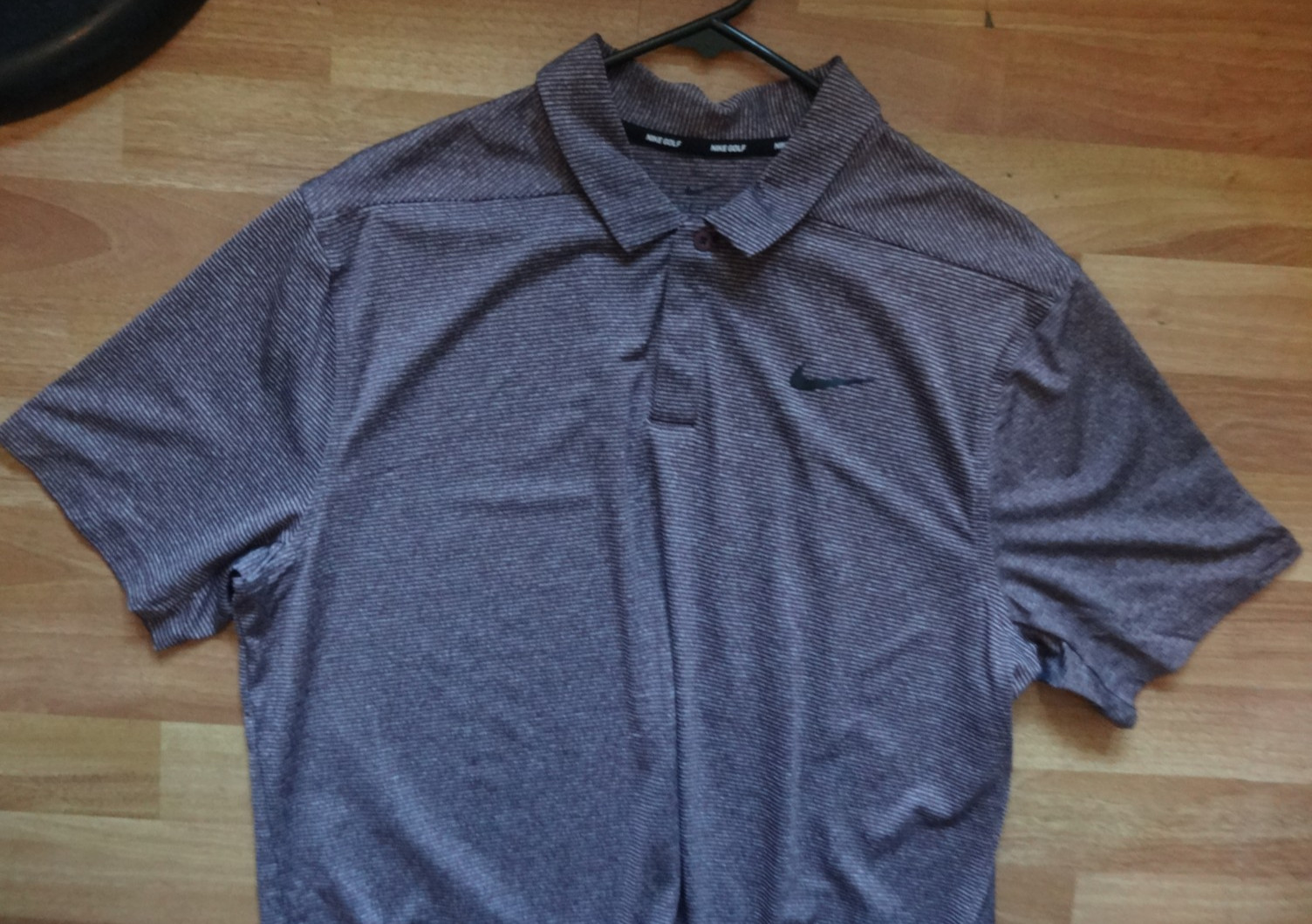Nike Dri-Fit Mens Golf Polo Striped Shirt Size Large Maroon 890097-562 NWOT