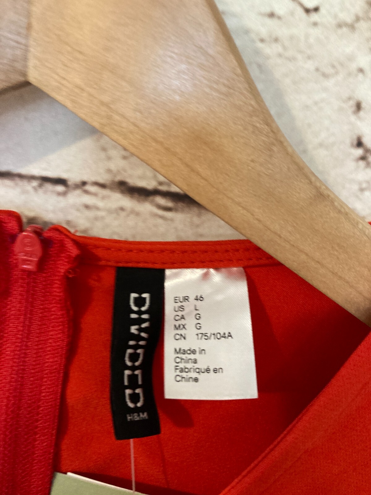 H&M Crop Top Womens Large Red Open Tie Up Front Ultra Cropped Conscious Choice