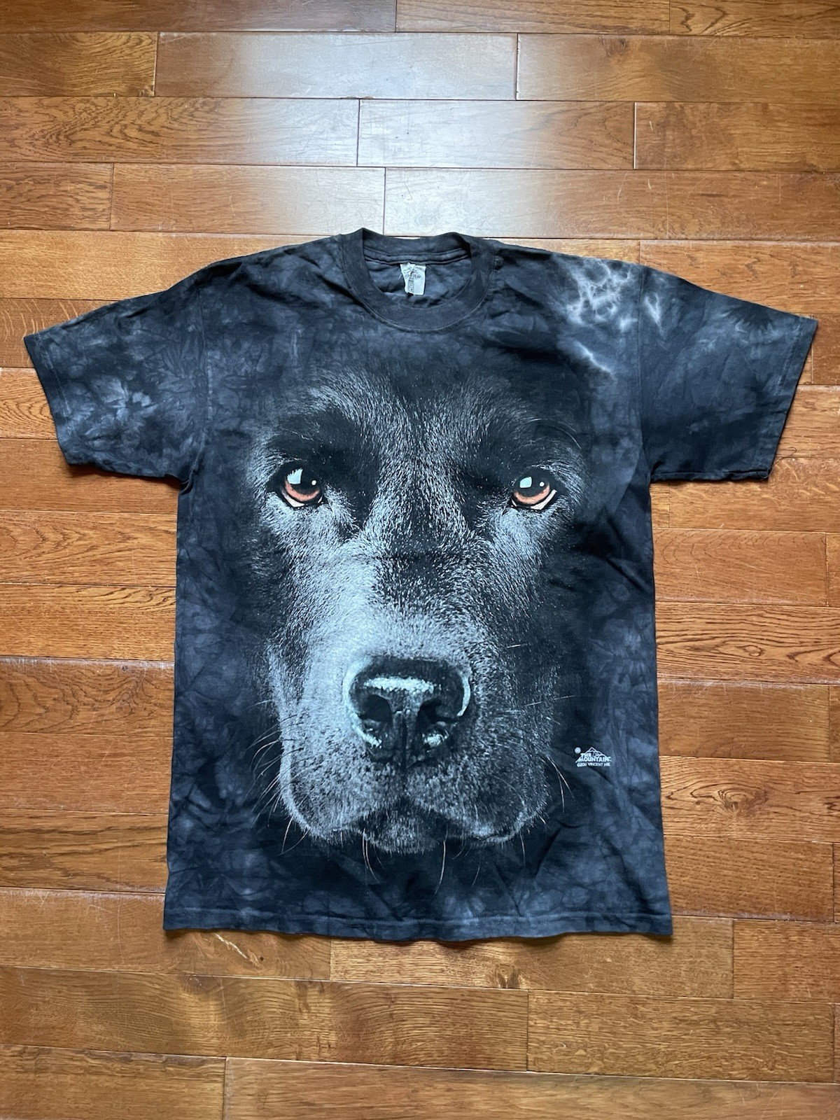 2011 Black Lab dog, vintage all over print tshirt, The Mountain, size medium
