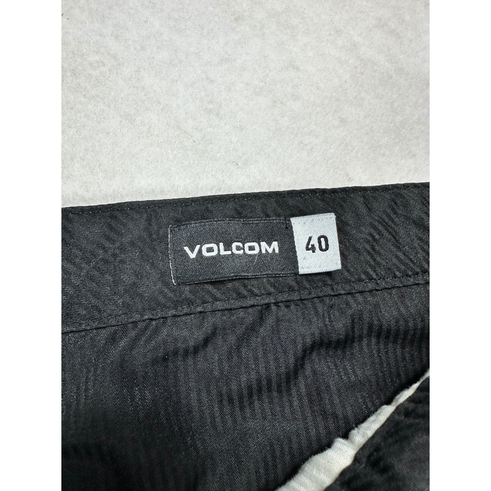 Volcom Frickin Modern Fit Chino Shorts Mens 40 Khaki Tan Stretch