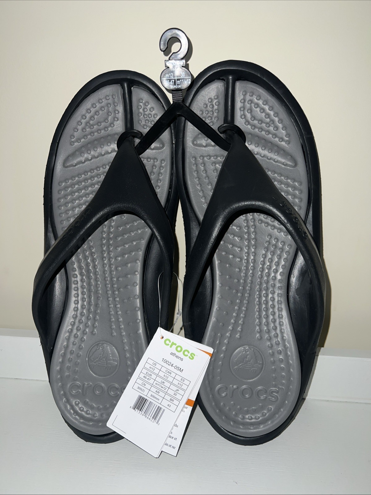 CROCS Sandals Black Athens Comfort Squish Men’s size 12 Gray footbeds NEW