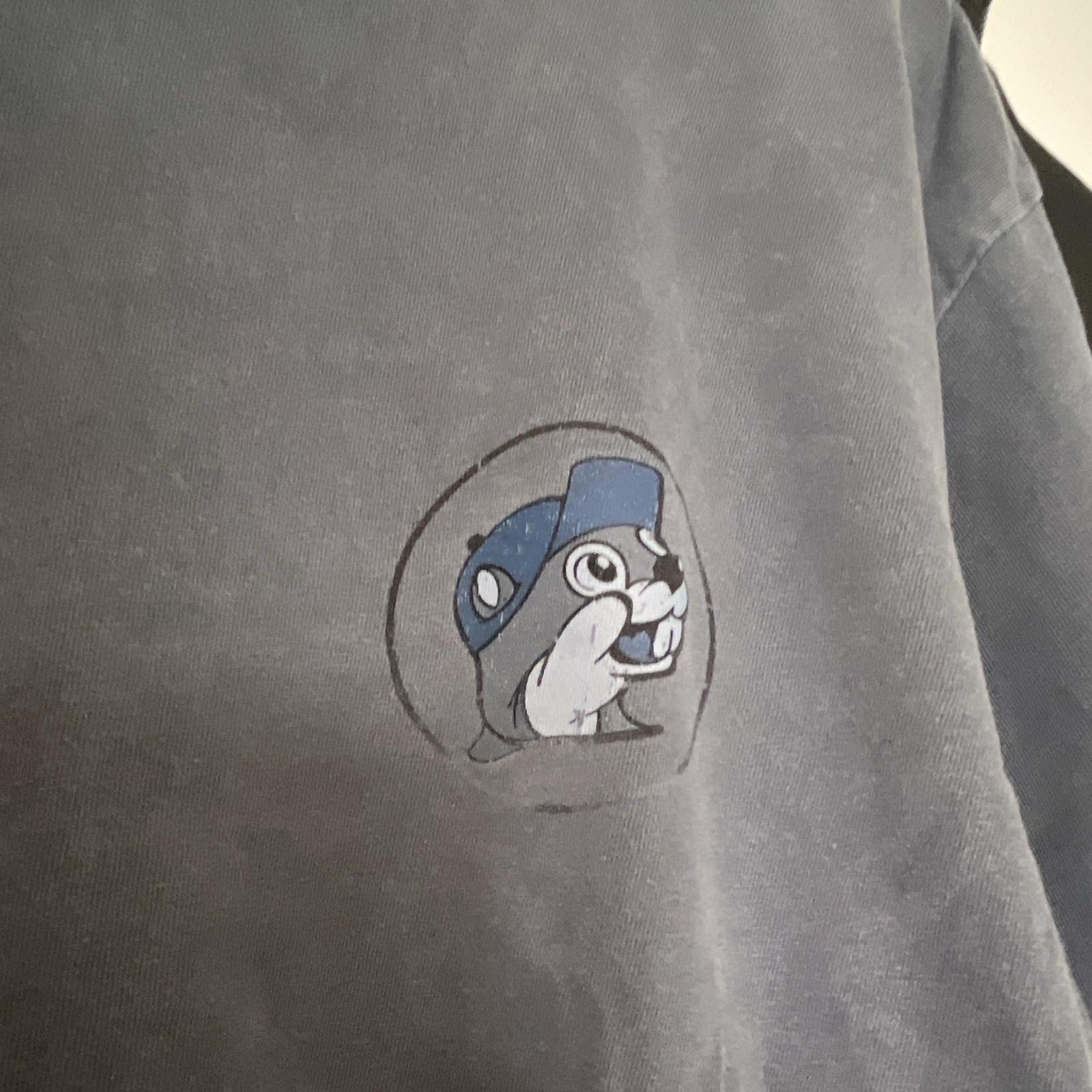 Buc-ee’s Men’s Gray/Blue Double-Sided Beaver Logo Crew Neck T-Shirt M