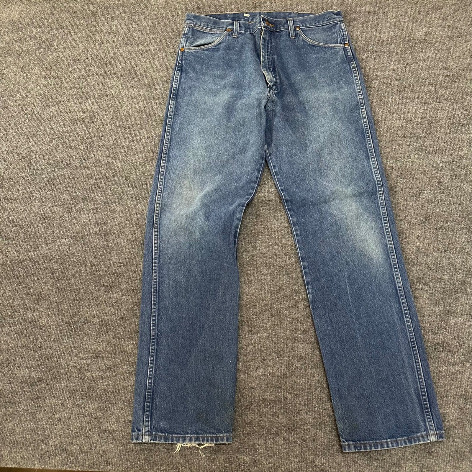Wrangler Jeans Mens Size 35×34 Blue Cowboy Cut 13MWZ Straight Leg Denim Cotton