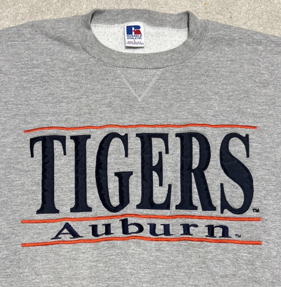 Vintage 90s Russell Athletic Auburn Tigers Crewneck Sweatshirt Mens L Gray USA